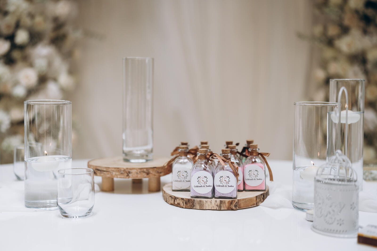 Intimate long-table dinner set up in the garden of an Algarve quinta for a small elopement-style Portugal wedding